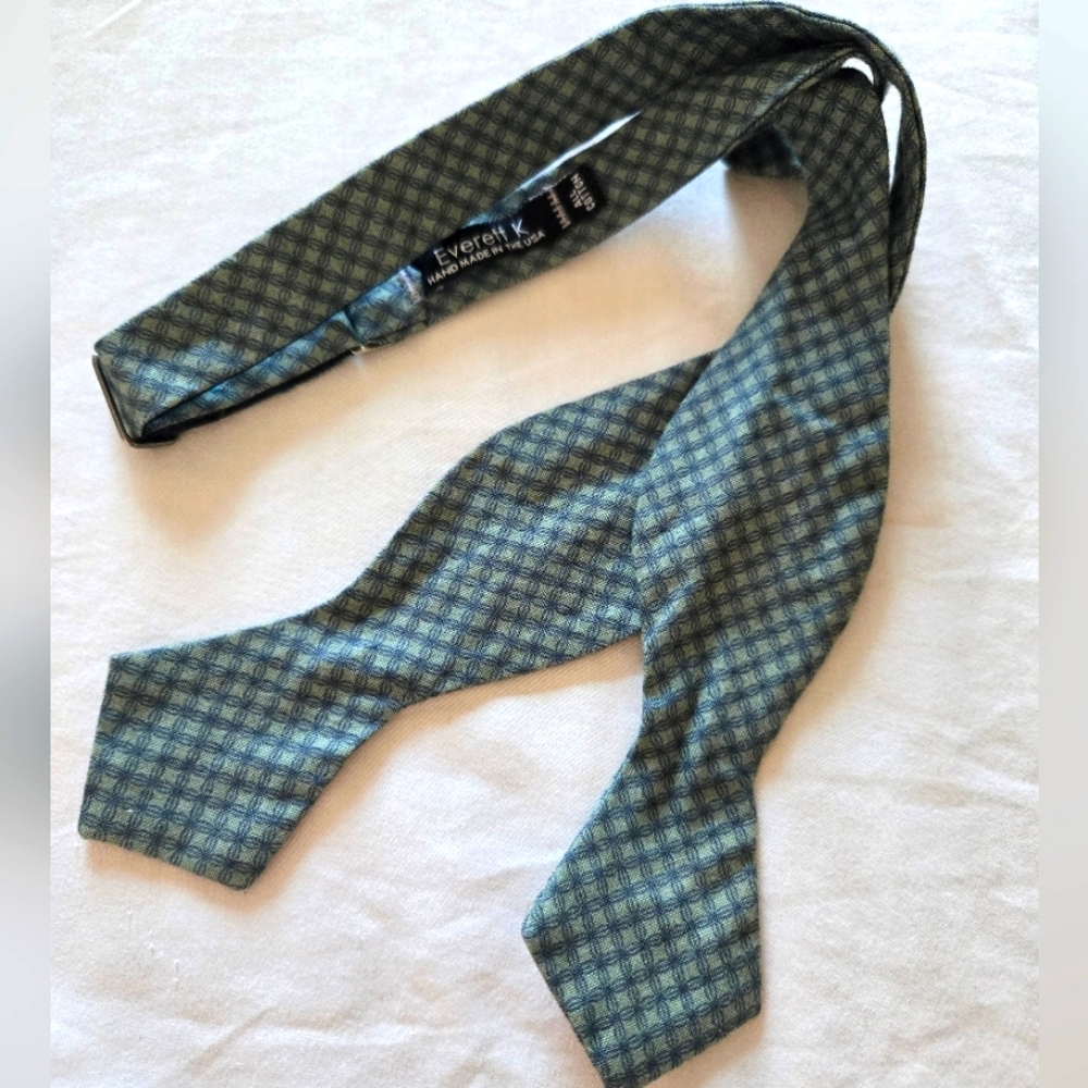 Everett K Self Tie Cotton Bowtie